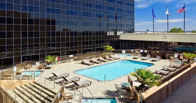 Hilton Los Angeles Airport